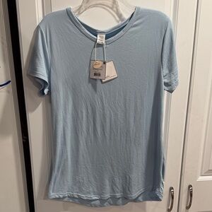 Fashion by Mirabeau NWT buttery soft light blue lounge top M